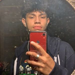 Meet your Posher, Jonathan